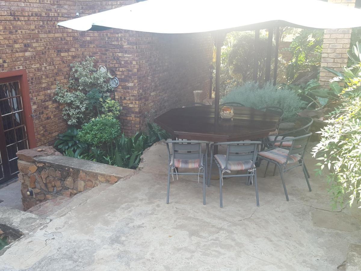Grace Place Bnb Pretoria Bed & Breakfast Exterior photo